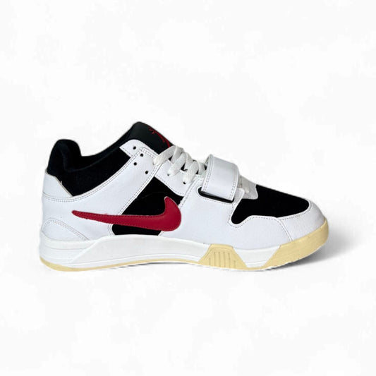 Jak White Black Red