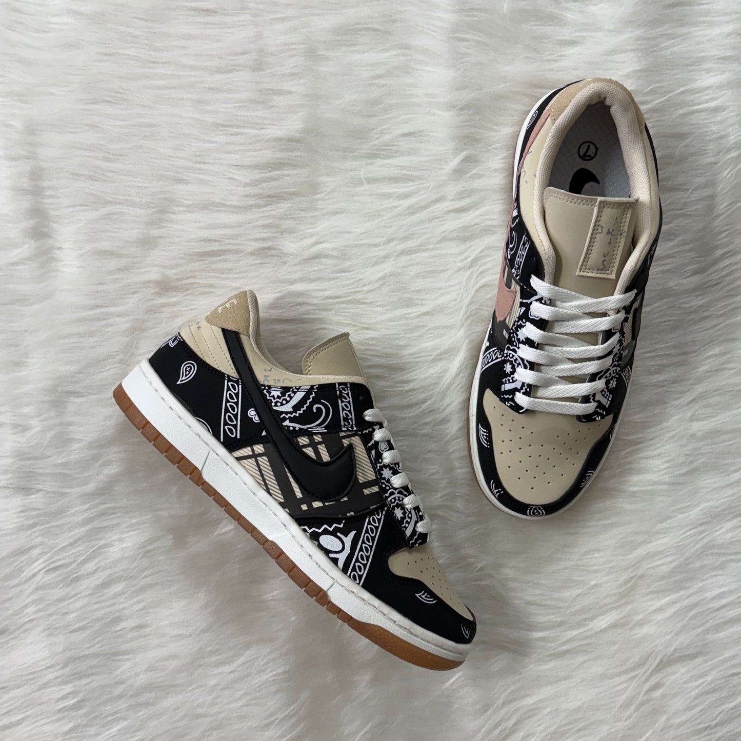 Dunk Low Travis Scott
