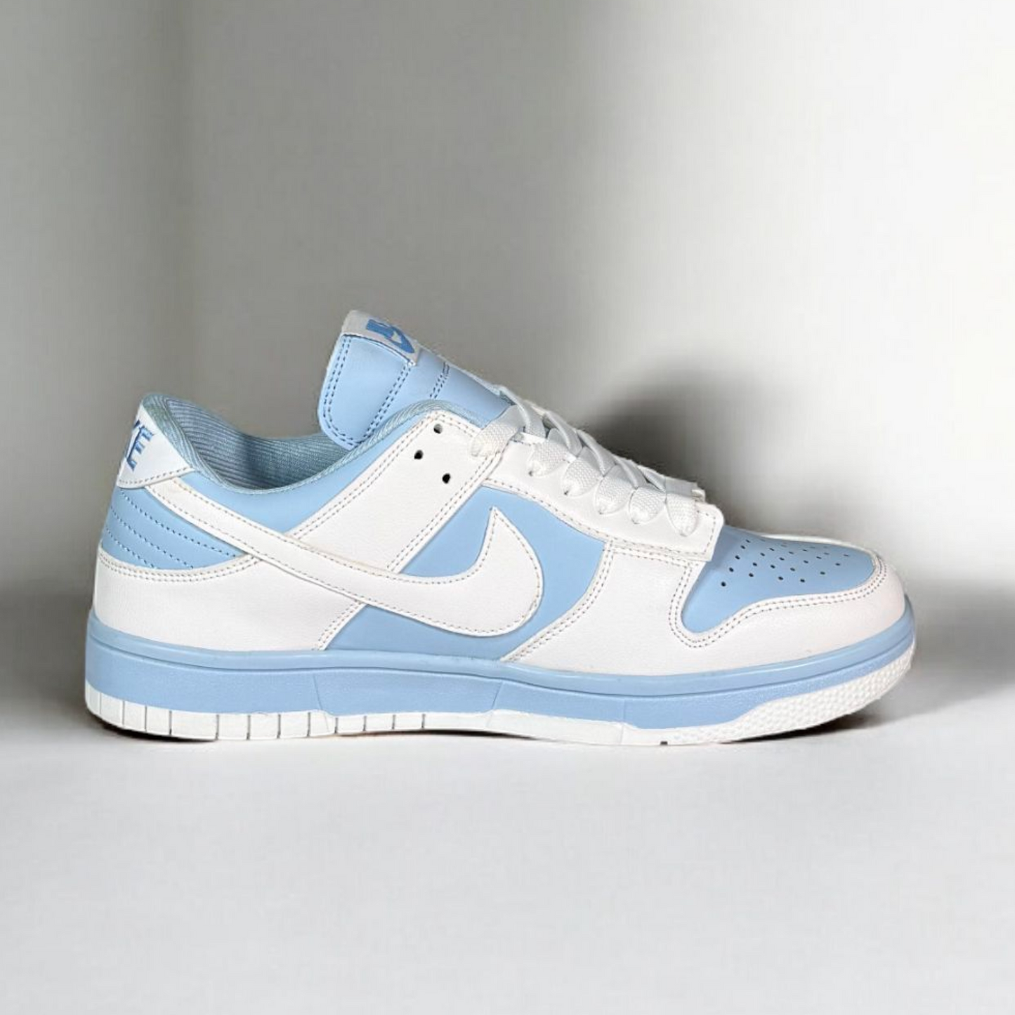 Dunk Low Reverse Sky