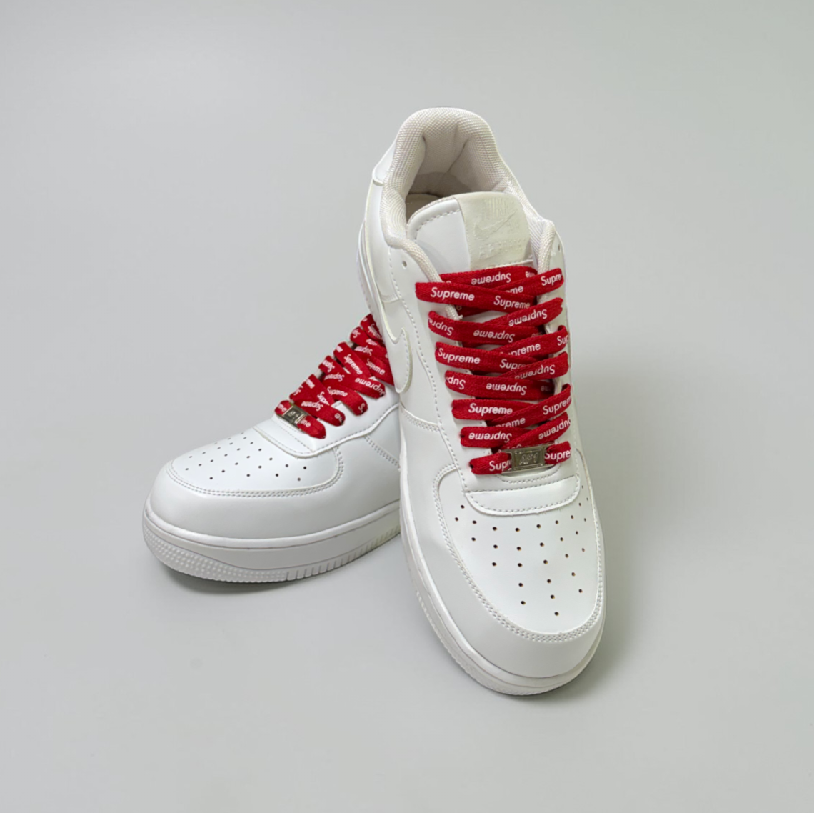 AF1 White Supreme