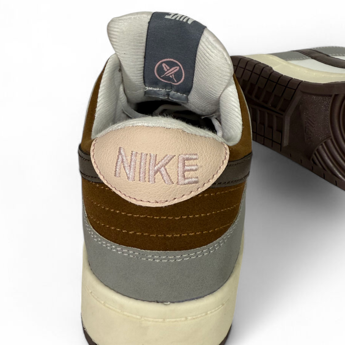 Dunk Low Yuto Grey Wolf