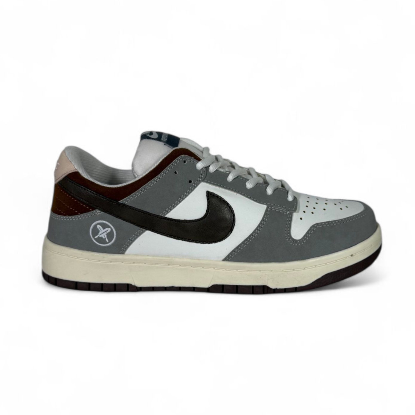 Dunk Low Yuto Grey Wolf
