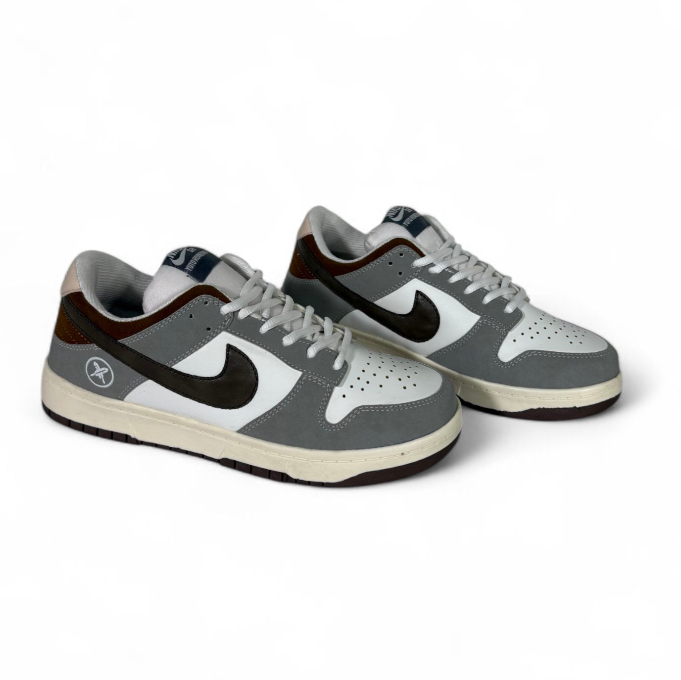 Dunk Low Yuto Grey Wolf
