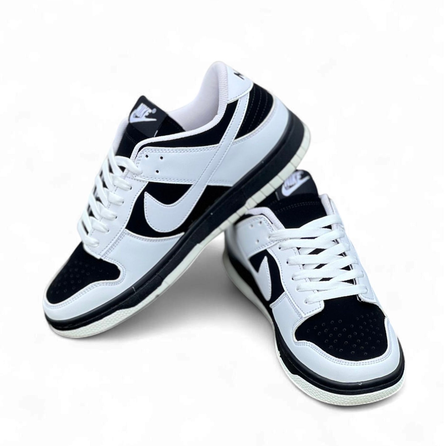 Dunk Low Reverse Panda